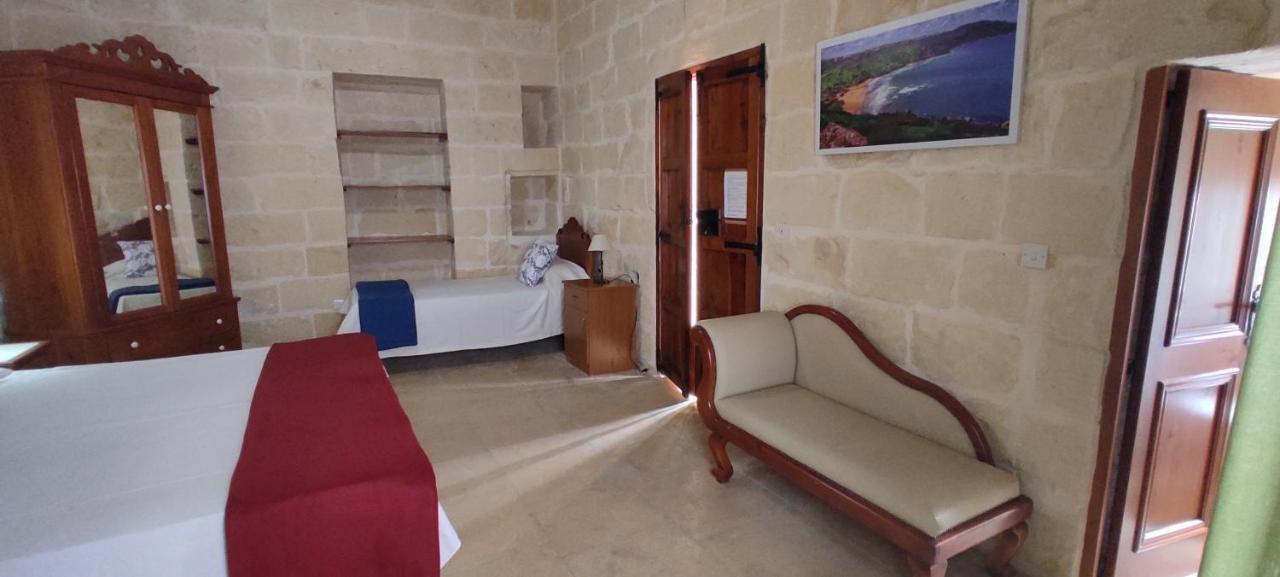 Ta Ildis Farmhouse Nadur Bagian luar foto