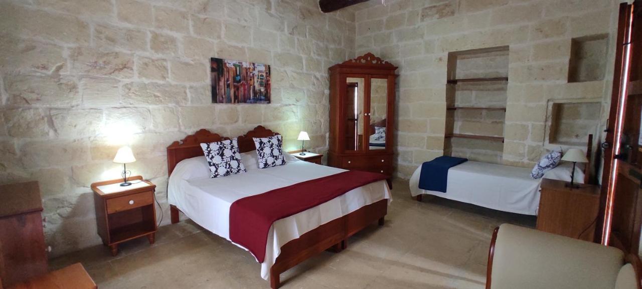 Ta Ildis Farmhouse Nadur Bagian luar foto